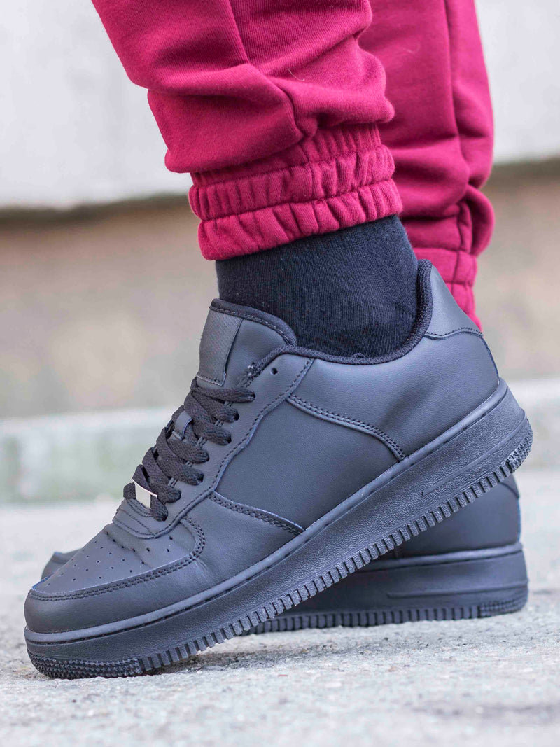 Adidasi Force Black